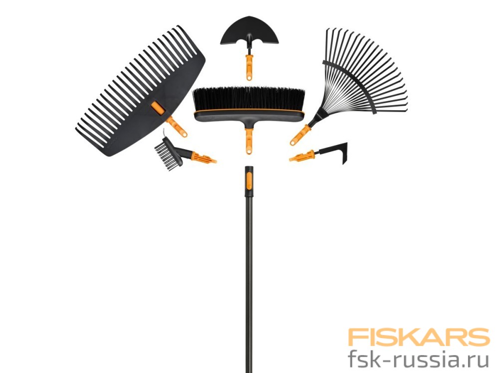 Тяпка для уборки травы с дорожек FISKARS OneClick