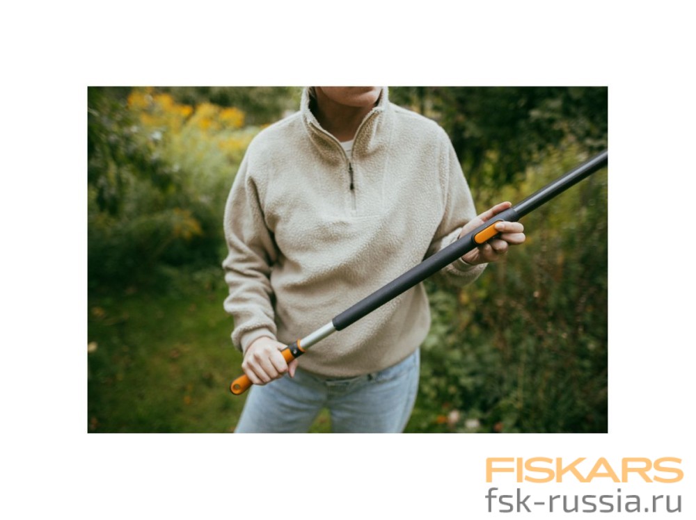 Черенок алюминиевый телескопический FISKARS М 119-174см OneClick
