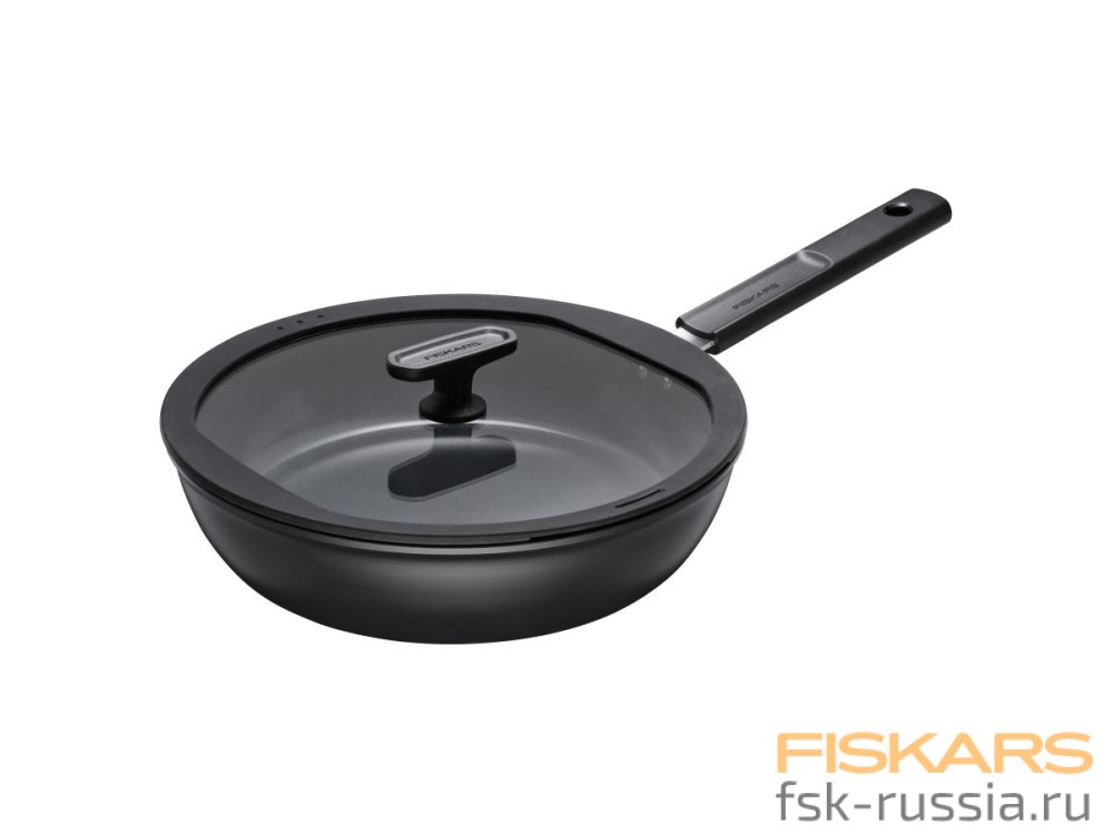 Сотейник с крышкой Fiskars Hard Face 28 см