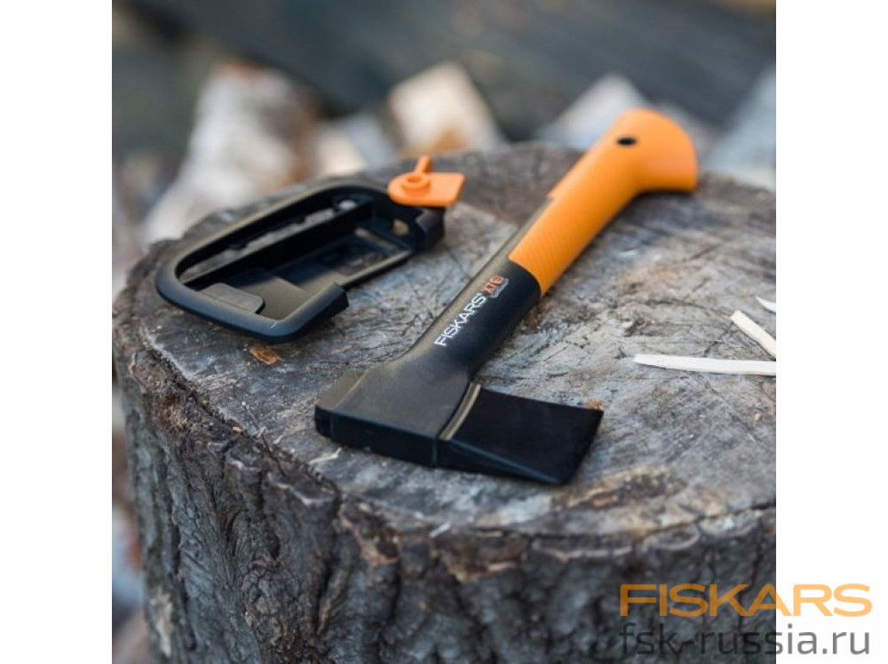 Набор Fiskars Топор X7 + Точилка для топоров и ножей Xsharp + Нож K40