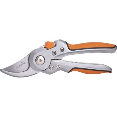Фирменный магазин Fiskars. Садовый инструмент и кухонные принадлежности ...